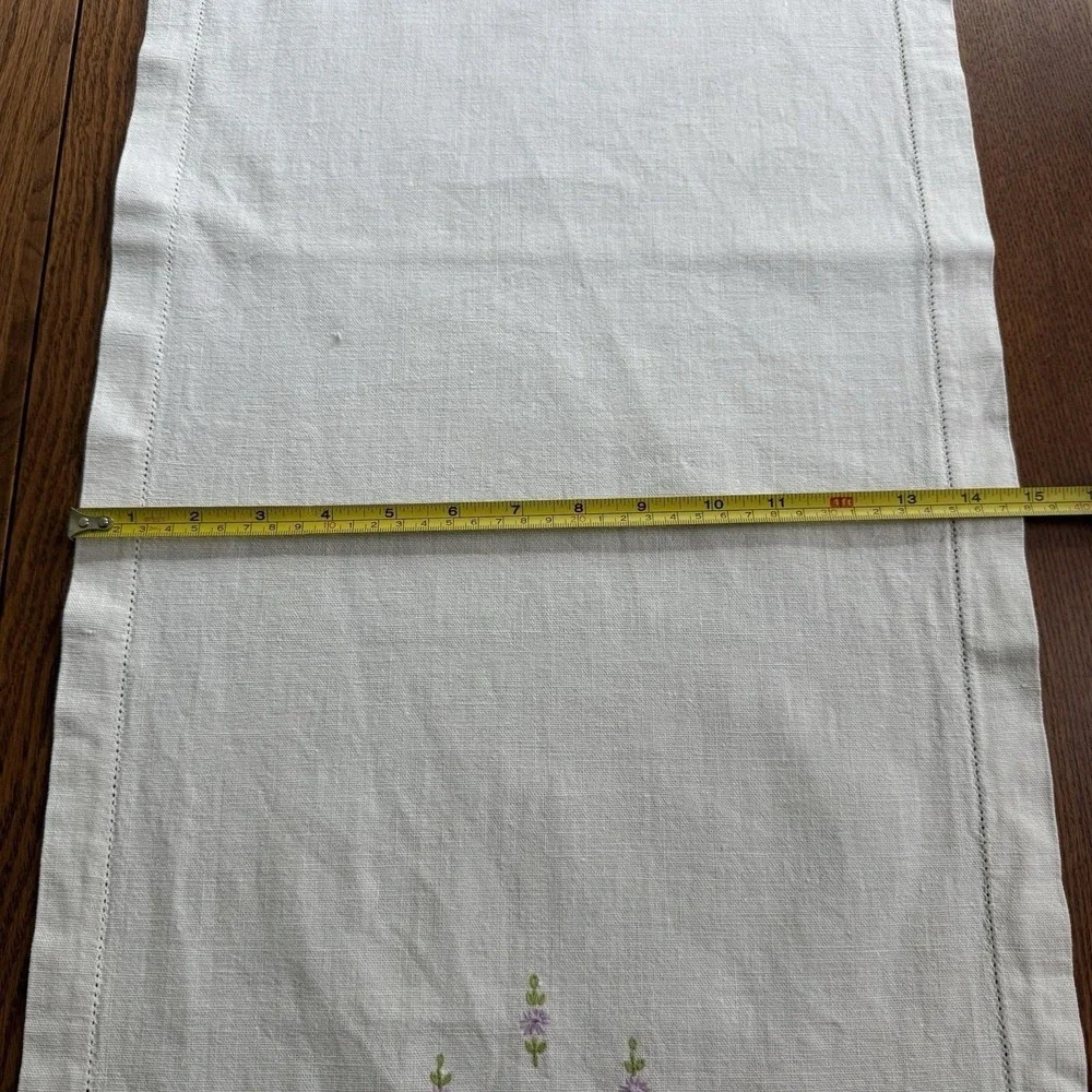 Vtg Embroidered Crochet Dresser Scarf Table Runner Rectangle Flower 38